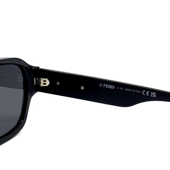 NEW!!!  FENDI Sunglasses FE40130F 01A Authentic - Picture 9 of 11